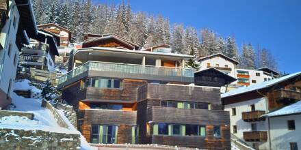 Chalet Stratus